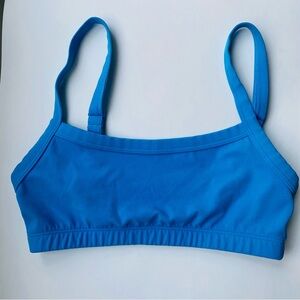 Aritzia Buttery Sport top